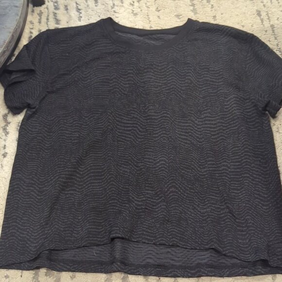 Lululemon Train to Be Seamless Short Sleeve T-Shirt Ripple Wave Blk / Graphite - Picture 6 of 9